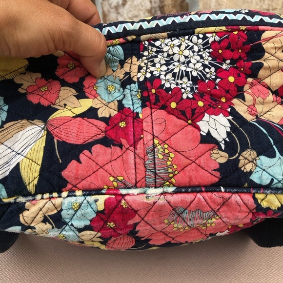 Vera Bradley Retired Multi Color Floral Quilt Medium Backpack - Picture 16 of 16